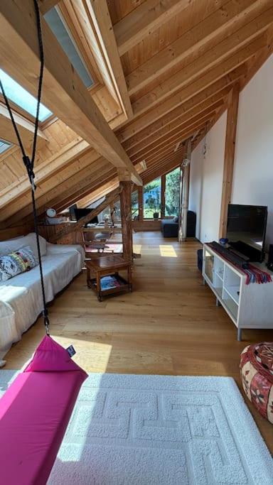 Maison Atypique Au Calme Saint-Laurent  Экстерьер фото